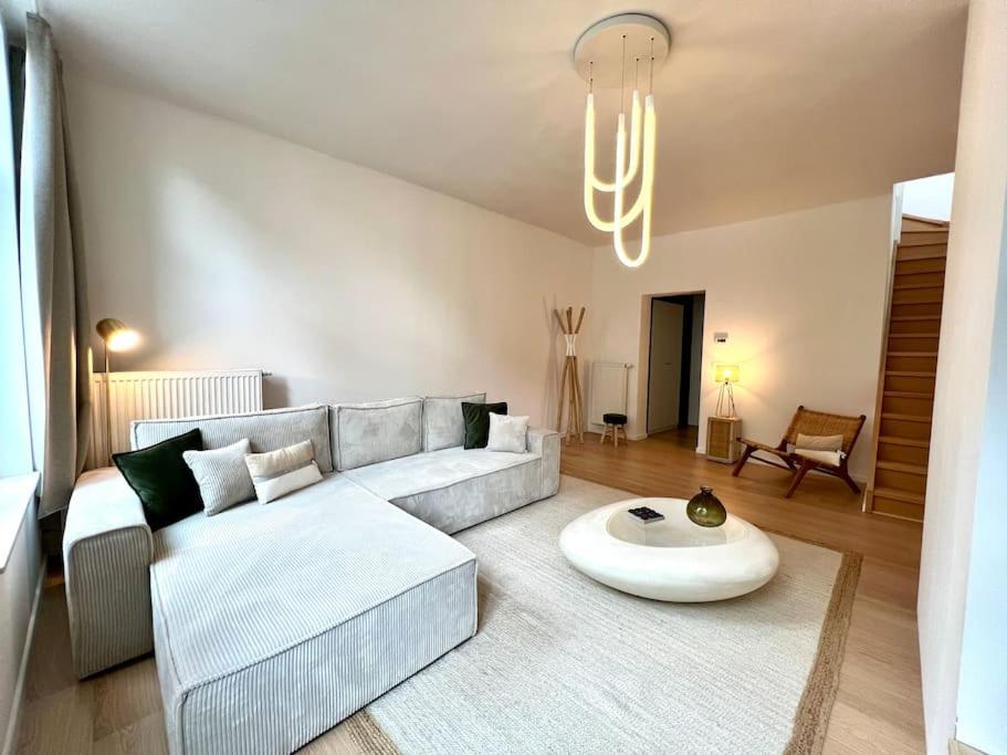 Duplex Chic Et Spacieux - Hypercentre Льєж Екстер'єр фото